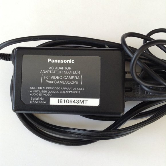 Genuine Panasonic VSK0694 AC Power Supply Adapter - Picture 2 of 6